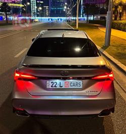 تويوتا أفالون